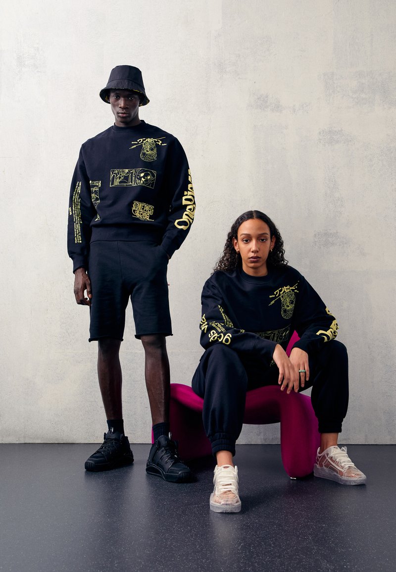 GCDS ONE PIECE CREWNECK UNISEX Sweatshirt black/schwarz Zalando.de