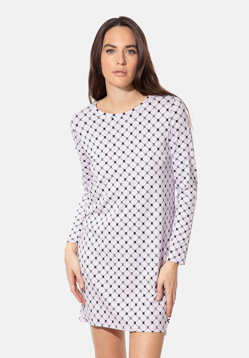 Langärmliges Kleid in hellem Lila mit einem geometrischen schwarzen Muster. Hergestellt aus weichem Stoff mit rundem Ausschnitt und lockerer Passform.