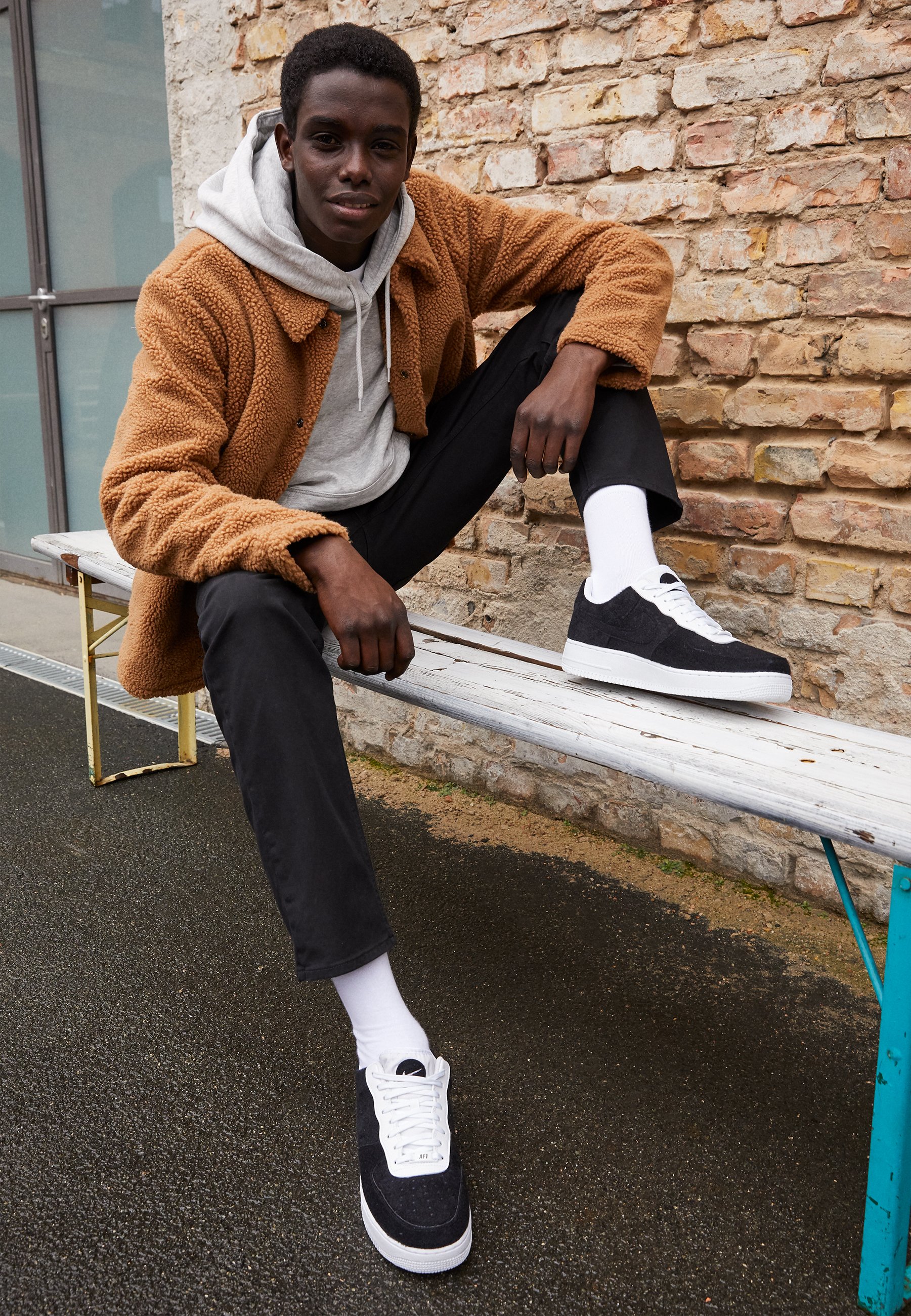 nike air force 1 low black ice