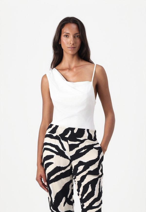 LOOSE FIT - Trousers - beige2