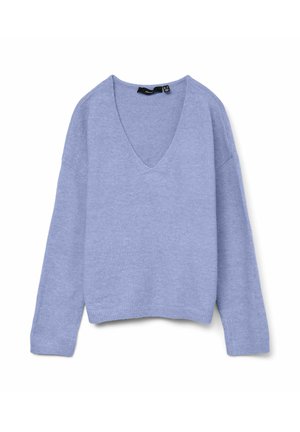 Svetlo moder pulover z V-izrezom, spuščeno ramo, rebrastimi manšetami in spodnjim robom. Mehka, teksturirana tkanina z ohlapnim krojem.