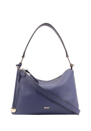Sac à épaule en cuir bleu avec une forme incurvée, une fermeture éclair et des accessoires en ton doré. Il dispose d'une courte anse et d'une bandoulière amovible.