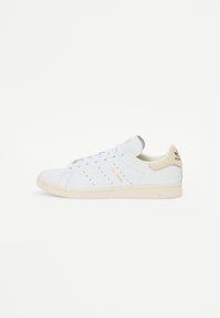 Ej vald, white/off white/core white