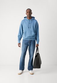 BOSS Felpa - open blue