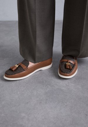KIERNAN LOAFER - Scarpe senza lacci - luggage