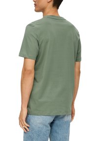 s.Oliver  MIT LOGO ciemnozielony