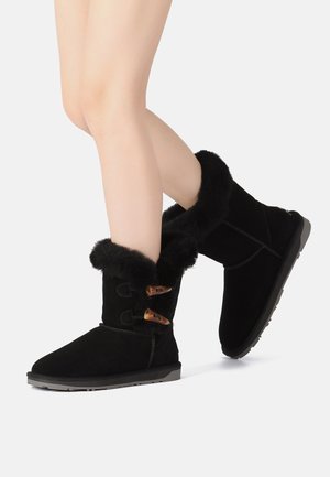 Winter boots - black