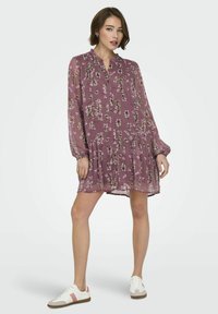 ONLY ONLEMILIE KURZES - Abito a camicia - rose brown