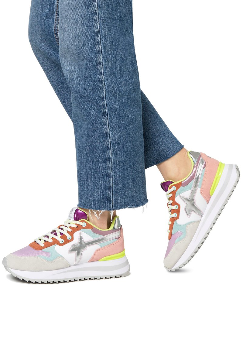 W6YZ YAK - Zapatillas - weiß
