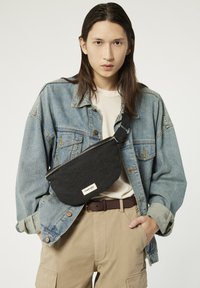 Rivedroite Paris CUSTINE - Sac banane - black