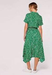 Apricot DOT SMOCK - Blusenkleid - green
