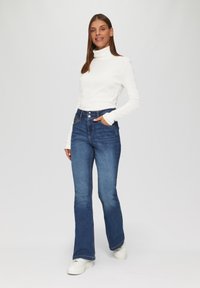QS MIT ROLLKRAGEN - Longsleeve - ecru