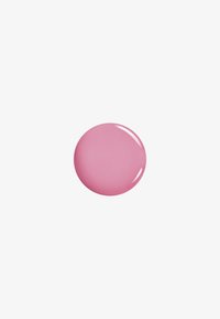 Rosa nagellack avbildad som en blank droppe, slät textur, cirkulär form, med en konsekvent och jämn färgfinish.