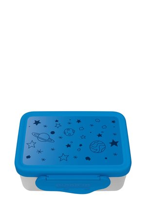 Blaues Plastiktäschchen mit passendem blauen Deckel, der raumthematische Illustrationen, einschließlich Planeten und Sterne, auf einem weißen Grund zeigt.
