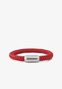 Pasirinkta, wine red