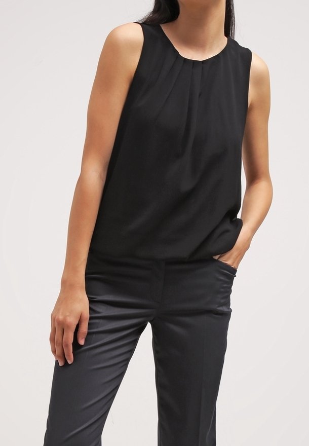 More & More Blouse - black