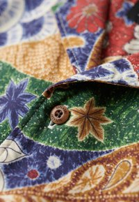Superdry & Co HAWAIIAN RESORT - Camisa - michinaga green