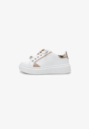 Bata Tossud - bianco