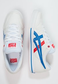 onitsuka tiger aaron