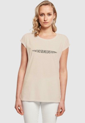 Merchcode FOOTBALL EXTENDED SHOULDER TEE - T-shirts med print - whitesand