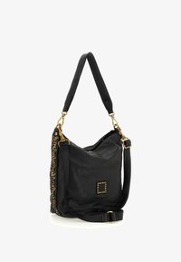 Non selezionato, nero