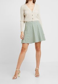 Missguided Kardigan - beige