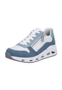 Chaussure de sport bleu clair et blanc avec une tige texturée, une fermeture à lacets, une fermeture éclair latérale et une semelle intermédiaire ventilée avec un talon sculpté.