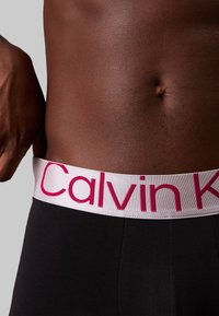 Calvin Klein Underwear TRUNK 3 PACK CKR STEEL COTTON - Chiloți boxer - black/grey/evergreen