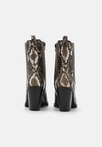 ALDO Bottines - khaki
