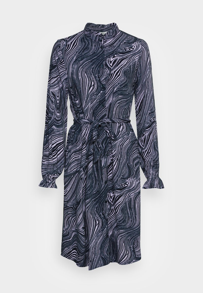 b.Young Jurk lila