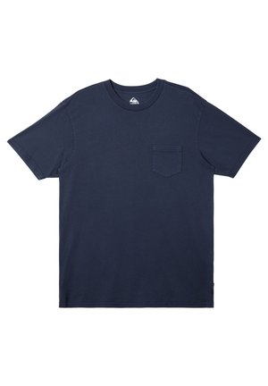 Marineblå bomulds t-shirt med korte ærmer, rund hals og en lille lomme på venstre bryst. Glat tekstur, afslappet pasform.