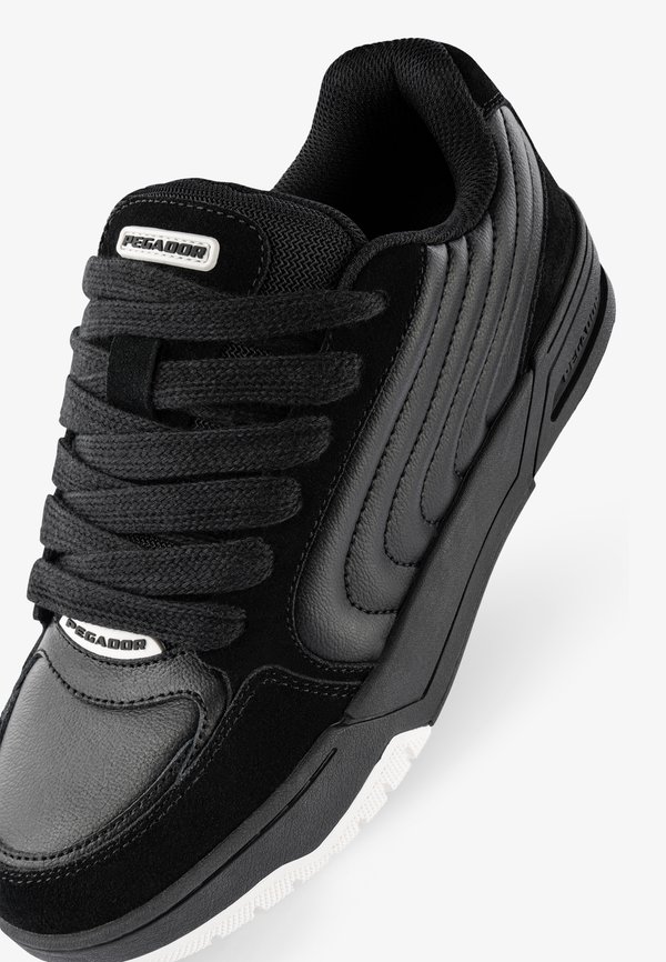 VENICE SKATE LOW UNISEX - Trainers3