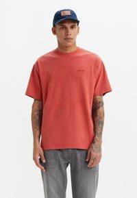 Levi's® RED TAB™ VINTAGE TEE - T-shirt basic - baked apple