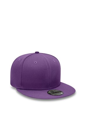 Purple snapback cap made of fabric. Features a structured crown, flat brim, and ventilation holes. Includes a branded sticker on the visor.