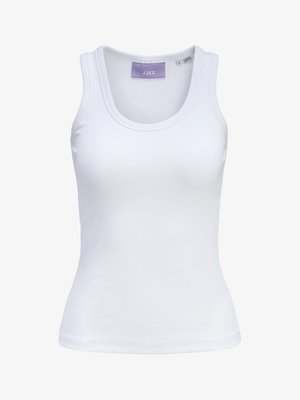 Valge ribadega tanke, millel on ümmargune kaelus ja kitsad õlapaelad. Kaeluses kerge lilla silt. Suuremärgis on nähtav.