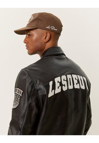 Les Deux VARSITY JACKET - Bomber-jakk - dark brown