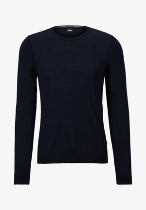 Mørkeblå langærmet sweater lavet af letvægtsstof, med rund hals og ribbede manchetter og kant. Mærke med "BOSS" synligt.