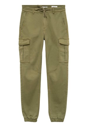 Pantalon cargo vert olive avec poignets élastiques, poches à rabat sur les côtés, poches fendues à l'avant, passants pour ceinture et taille à cordon de serrage.
