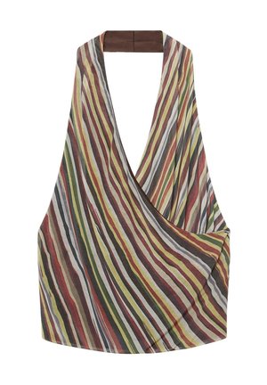 Gestreifte Stoff-Sling-Tasche mit diagonalen, mehrfarbigen Streifen in Rot, Grün, Gelb und Grau, ausgestattet mit einem breiten Riemen und einem fließenden Design.