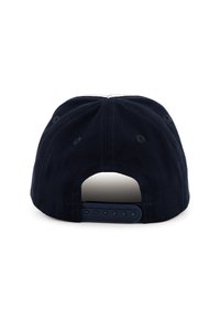 Navy katoenen baseballcap met een vlakke rand, zes ventilatiegaten en een verstelbare plastic snapbackriem. Minimalistisch ontwerp.
