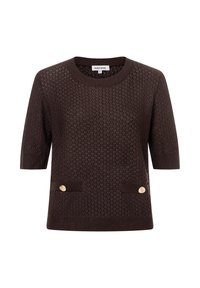 Brauner gestrickter Pullover mit kurzen Ärmeln, rundem Halsauschnitt, strukturiertem Muster und zwei goldfarbenen Knöpfen an den Vorder-Taschen.