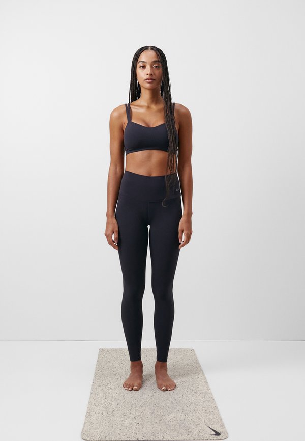 ALATE TRACE BRA - Light support sports bra3