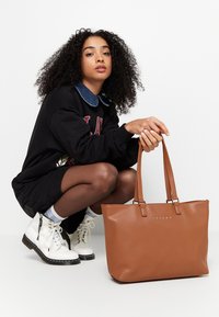 Replay Sac à main - dirty pale beige