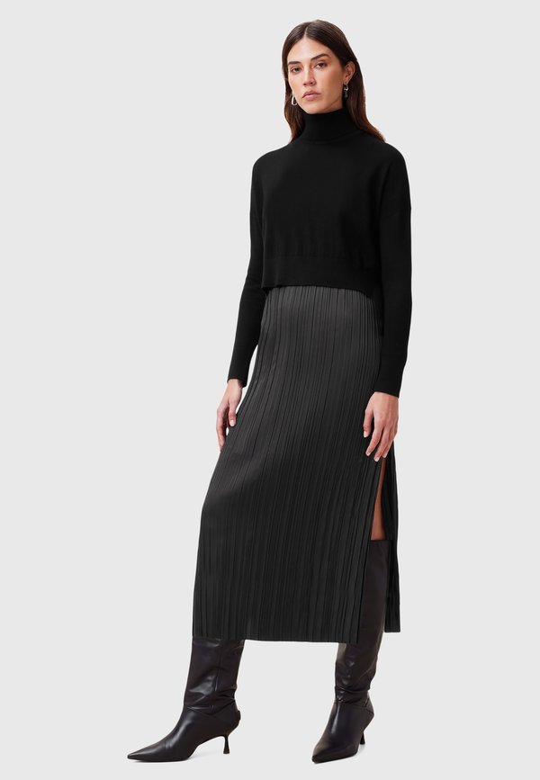 VITTORIA - Strickkleid