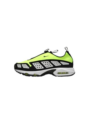 Nike-sneaker med en neon gul och svart design, med en texturerad överdel, framträdande perforeringar och synlig Air-dämpning i sulan.