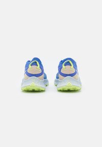 Nike Performance PEGASUS TRAIL 3 GTX - Sapatilhas de trail running - medium blue/coconut milk/sanddrift/football grey/light lemon twist