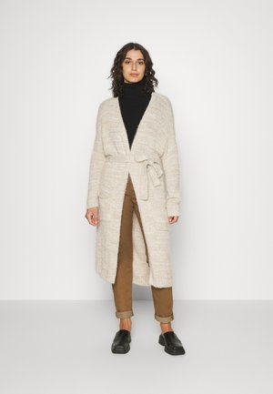 GILO CARDIGAN - Cardigan - oat