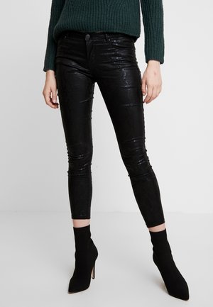 Jeansy Skinny Fit