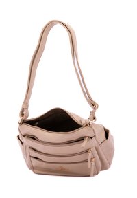 Borsa a spalla in pelle beige con più tasche con zip, tracolla regolabile e hardware in tono oro. Superficie testurizzata e struttura morbida.