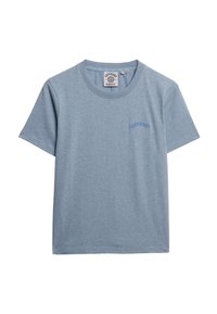 Lichtblauwe katoenen T-shirt met een ronde hals en korte mouwen, voorzien van een geborduurd "Superdry"-logo op de borst. Zachte stoftextuur.